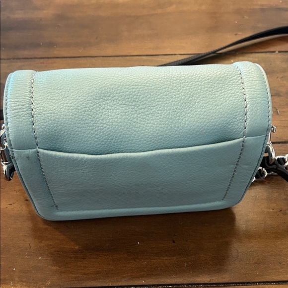 Marc Jacobs Teal Mini Flip Crossbody Bag with Chain Strap - Picture 3 of 8